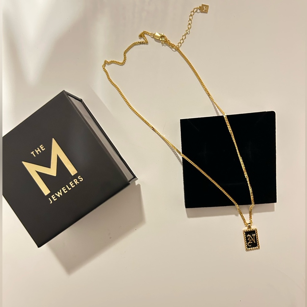 M Jewelers N Necklace